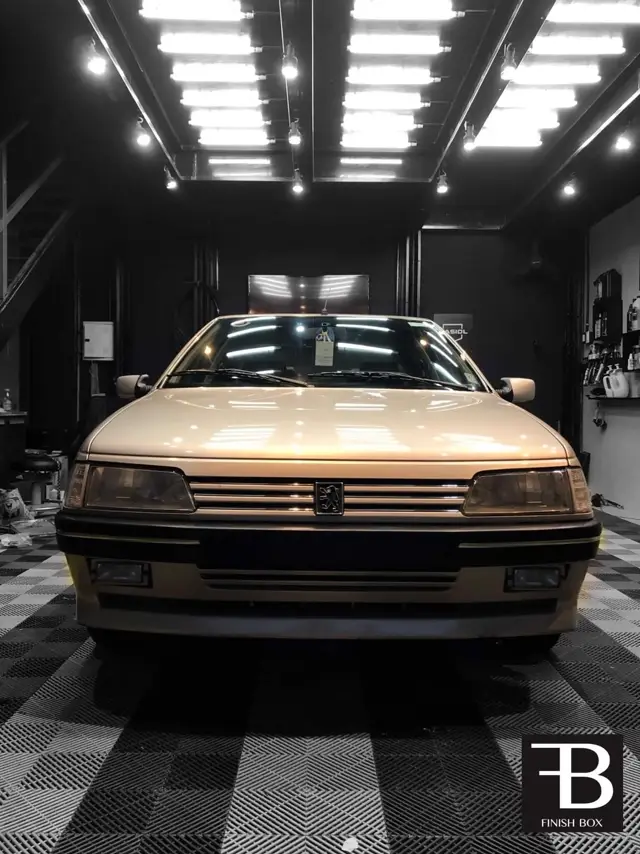 Peugeot 405 clássico